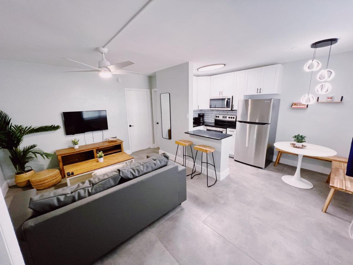 Holiday Park Apartments By Lowkl Fort Lauderdale Bagian luar foto