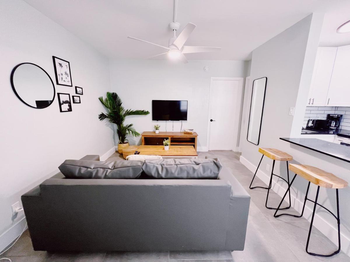 Holiday Park Apartments By Lowkl Fort Lauderdale Bagian luar foto
