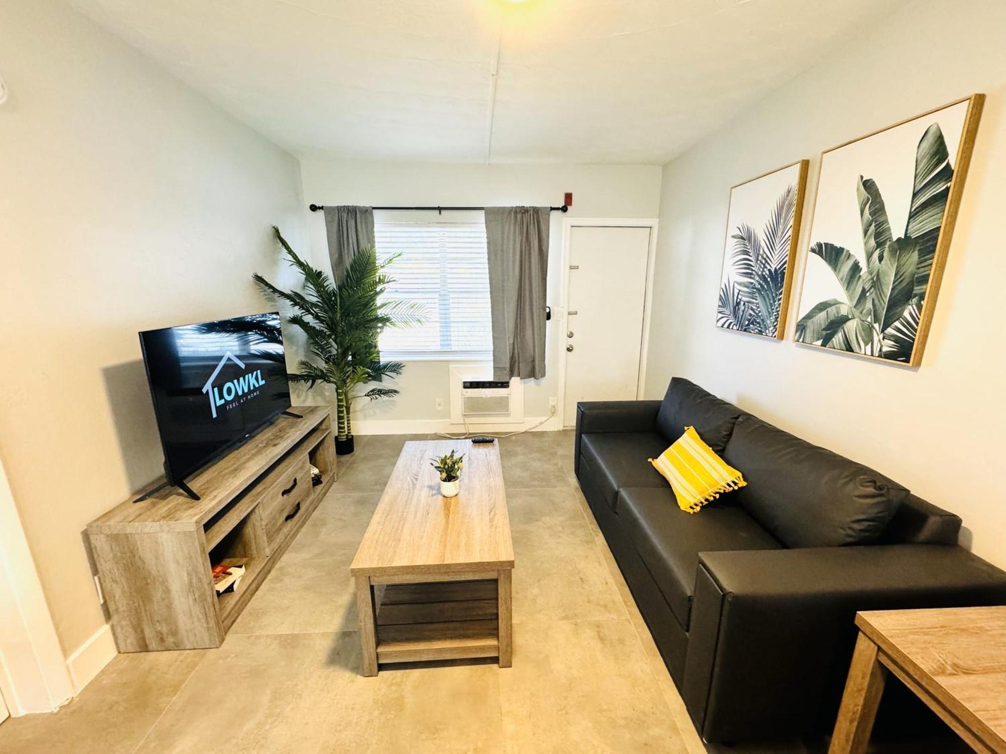 Holiday Park Apartments By Lowkl Fort Lauderdale Bagian luar foto