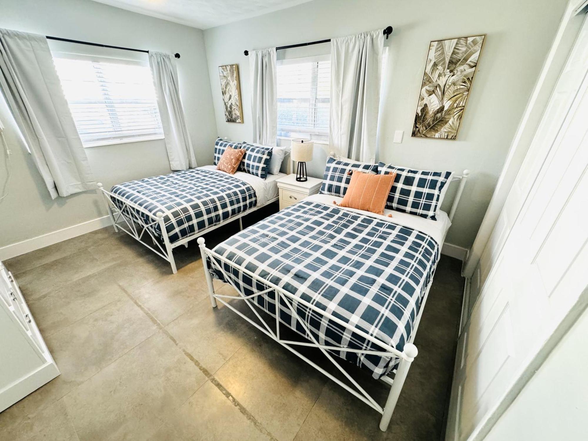 Holiday Park Apartments By Lowkl Fort Lauderdale Bagian luar foto